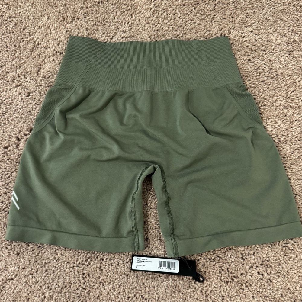 Oner Active Effortless Seamless Shorts - alpine green